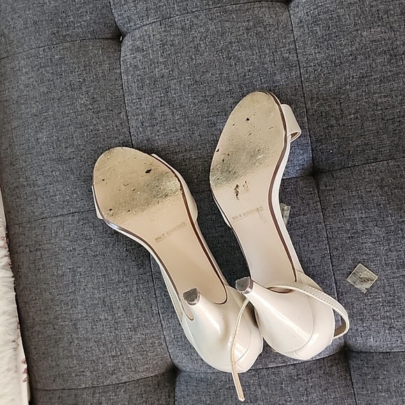 Sexy Call it Spring Heels in cream - Picture 4 of 5